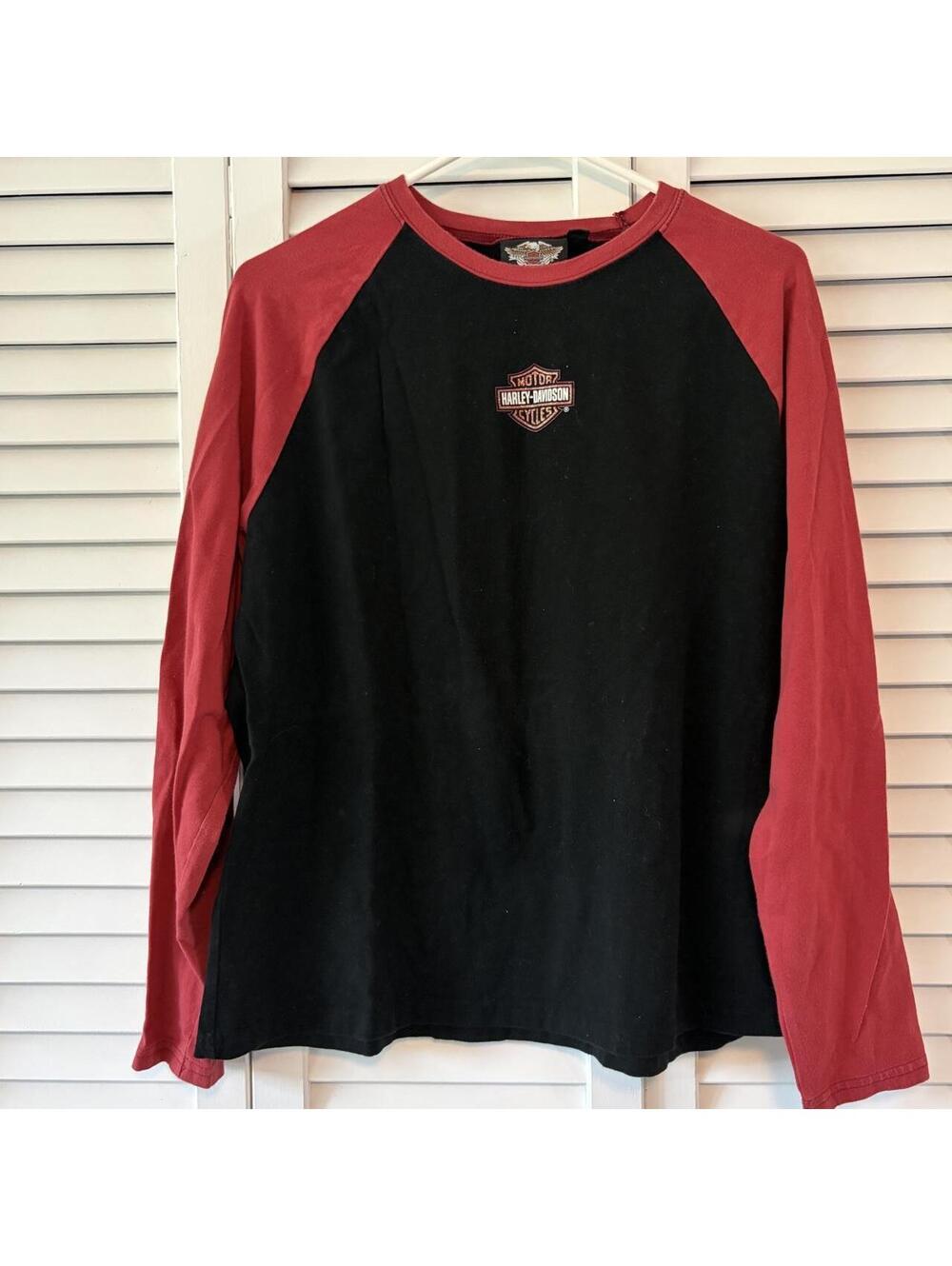 Harley Davidson Women's Black and Red Shirt XL